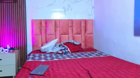 Snapshot of noah_beenett chatting on 11/06/25, 03:51 noah beenett online show from 11/06/25, 03:51