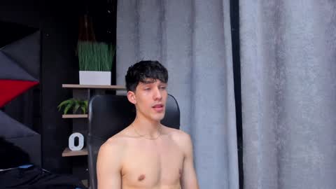 Noah Brigth online show from 12/19/24, 01:50