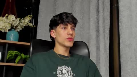 Noah Brigth online show from 02/16/25, 02:09