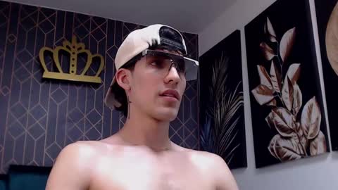 Noah Brigth online show from 03/06/25, 05:57