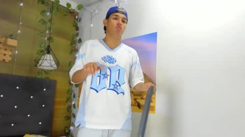 noah online show from 10/11/25, 01:20