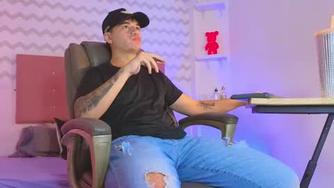 NOAH  online show from 01/11/25, 06:24