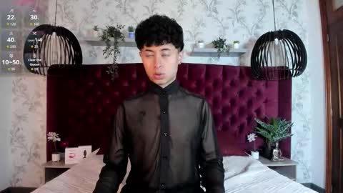 noah_dupont_ online show from 09/15/25, 08:31