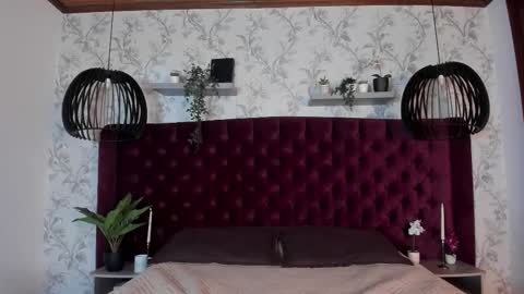 noah_dupont_ online show from 11/21/25, 11:42