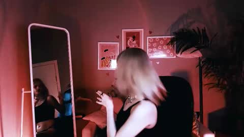 REAL name LiaDM are always open online show from 10/10/25, 04:50