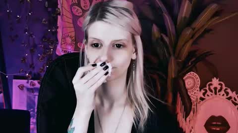 REAL name LiaDM are always open online show from 03/28/26, 01:54