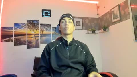 noah_flynn1 online show from 03/08/26, 08:40