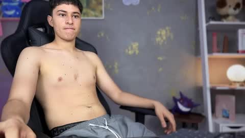 noah  online show from 04/07/26, 01:00