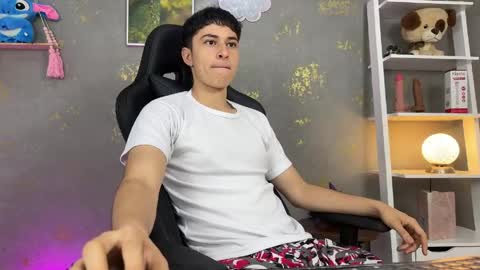 noah  online show from 04/11/26, 10:30