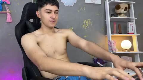 noah  online show from 04/15/26, 12:23