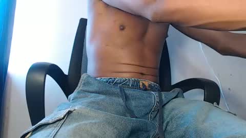 Snapshot of noah_miller7 chatting on 03/09/25, 09:14 Noah Millers online show from 03/09/25, 09:14