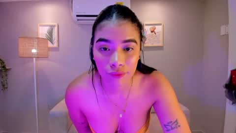 Noemy online show from 07/15/26, 12:43