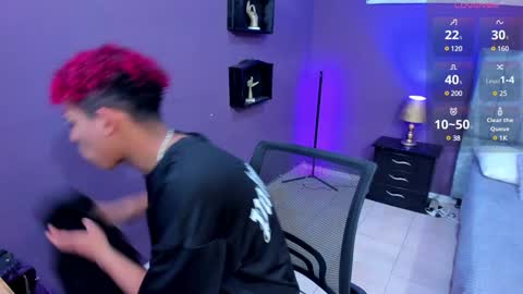 noah_smith04 online show from 12/09/24, 12:19