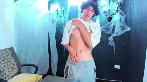 Snapshot of noah_sokolov chatting on 10/16/25, 06:09 noah_sokolov online show from 10/16/25, 06:09