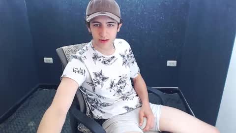 Snapshot of noah_sokolov chatting on 11/15/25, 02:46 noah_sokolov online show from 11/15/25, 02:46