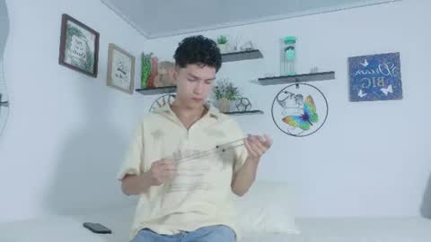 noah tyler  online show from 07/06/26, 07:05