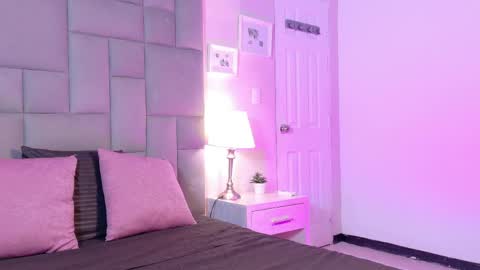 Noah   online show from 04/16/26, 12:39