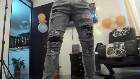 LIAM- noah online show from 12/08/24, 03:45