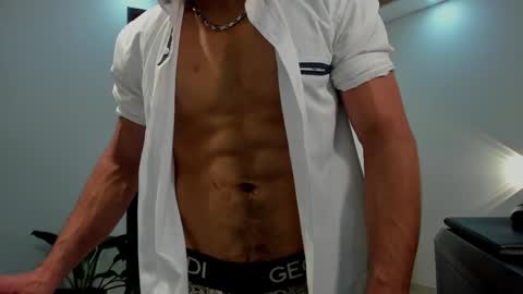 LIAM- noah online show from 04/15/26, 01:51