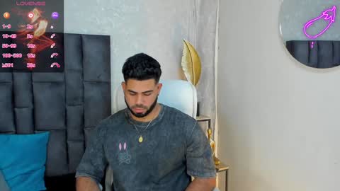 Noah online show from 02/15/25, 12:54