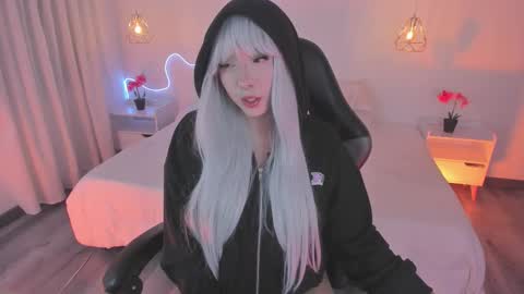 Noah  online show from 11/15/25, 05:49