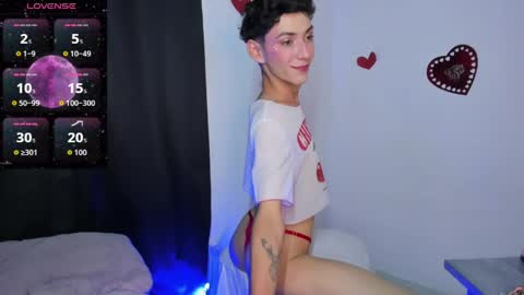 Noah fox online show from 06/10/26, 12:55