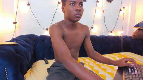 noah online show from 11/24/25, 11:32