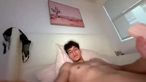 noahlynx online show from 04/16/26, 02:12