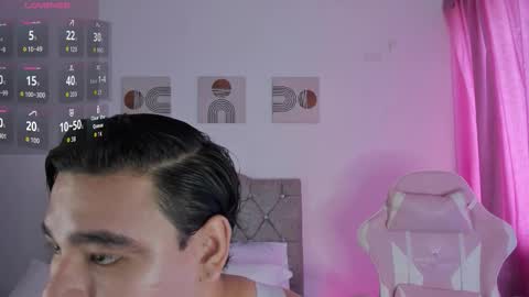 Snapshot of noahvance chatting on 02/03/26, 03:39 NoahVence online show from 02/03/26, 03:39