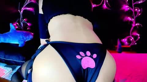 Snapshot of noahxtar chatting on 11/09/25, 02:54 Noah Xtar online show from 11/09/25, 02:54