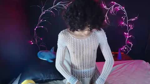 Snapshot of noahxtar chatting on 11/14/25, 08:02 Noah Xtar online show from 11/14/25, 08:02