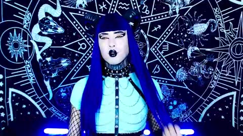 caroline online show from 09/20/25, 12:44