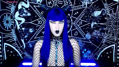 caroline online show from 10/02/25, 11:45