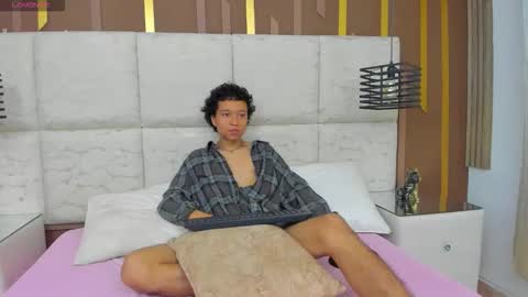 NobaCortez online show from 04/11/26, 02:49