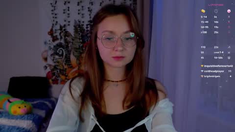 Snapshot of nochnoye_soltse chatting on 09/15/25, 08:53 Sun or Luna online show from 09/15/25, 08:53