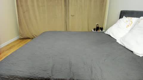 Snapshot of noelle_natty chatting on 11/15/25, 03:59 Noelle Natty online show from 11/15/25, 03:59