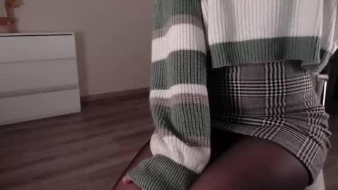 noelleneptune online show from 12/24/24, 05:34