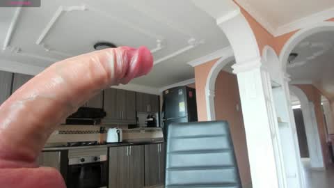  In instagram dayhannanoemi online show from 09/30/25, 02:44