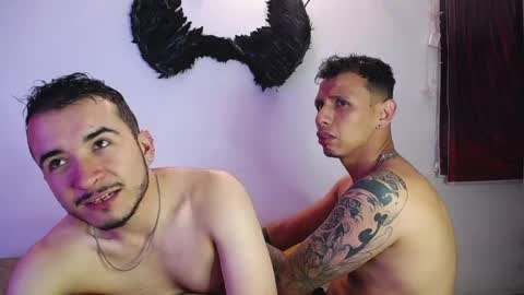 noha_and_iam1 online show from 05/13/26, 12:35