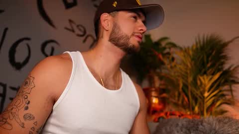 Snapshot of noha_miler chatting on 09/11/25, 11:38 kevin online show from 09/11/25, 11:38