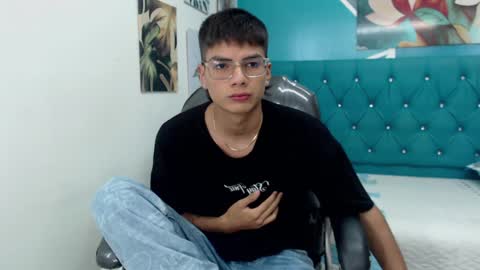 Noha Scott online show from 12/29/24, 11:08