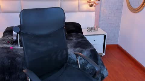  Nohemi   online show from 02/12/26, 07:42