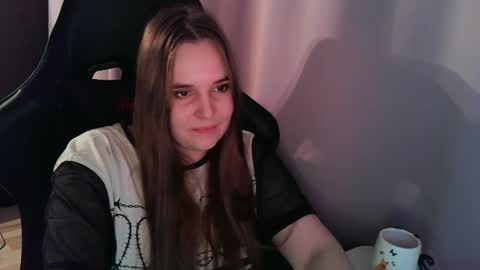 Snapshot of noir_ember_ chatting on 10/06/25, 12:13 noir_ember_ online show from 10/06/25, 12:13