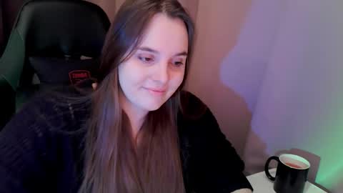 noir_ember_ online show from 02/14/26, 07:05