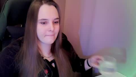 noir_ember_ online show from 03/16/26, 02:54