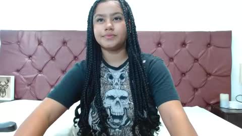 Noira Vale online show from 05/27/26, 07:11