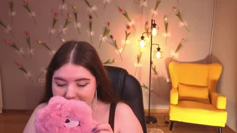 noirwhisper online show from 04/24/26, 06:21
