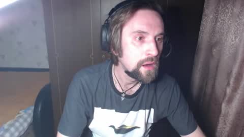 Snapshot of noise_zero chatting on 09/20/25, 06:42 Noise Zero online show from 09/20/25, 06:42