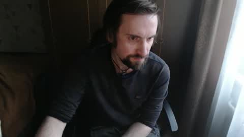 Snapshot of noise_zero chatting on 10/25/25, 01:29 Noise Zero online show from 10/25/25, 01:29