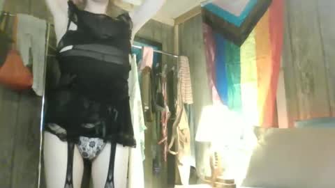 nonamebabez online show from 12/28/24, 10:03